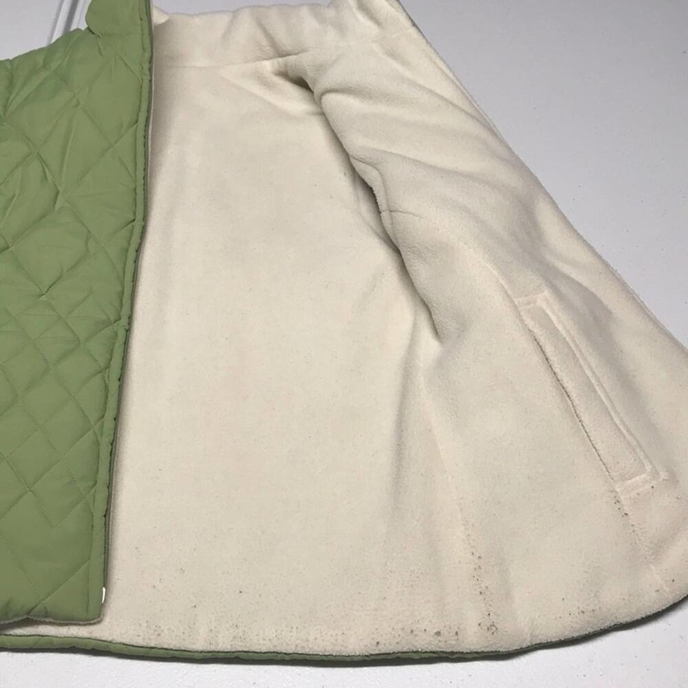 IZOD Women’s XS Lime Green Puffy Vest - REVERSIBLE - Picture 4 of 4